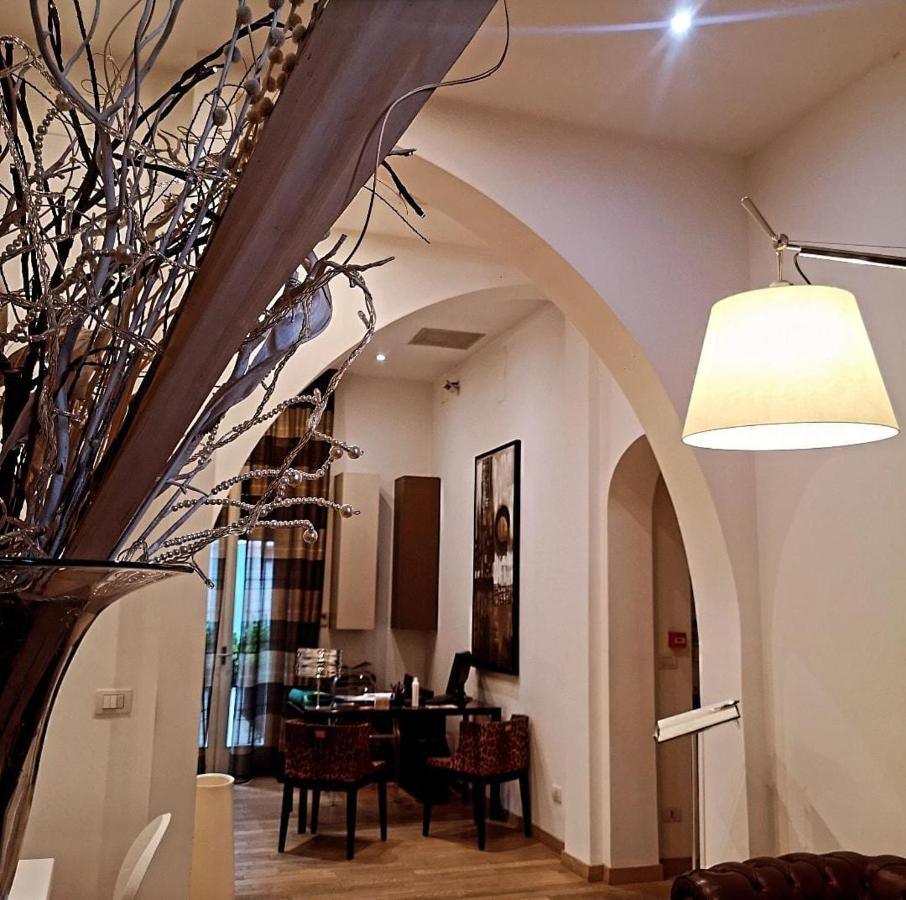Suite 70 Luxury Collection Реджо ди Калабрия Екстериор снимка