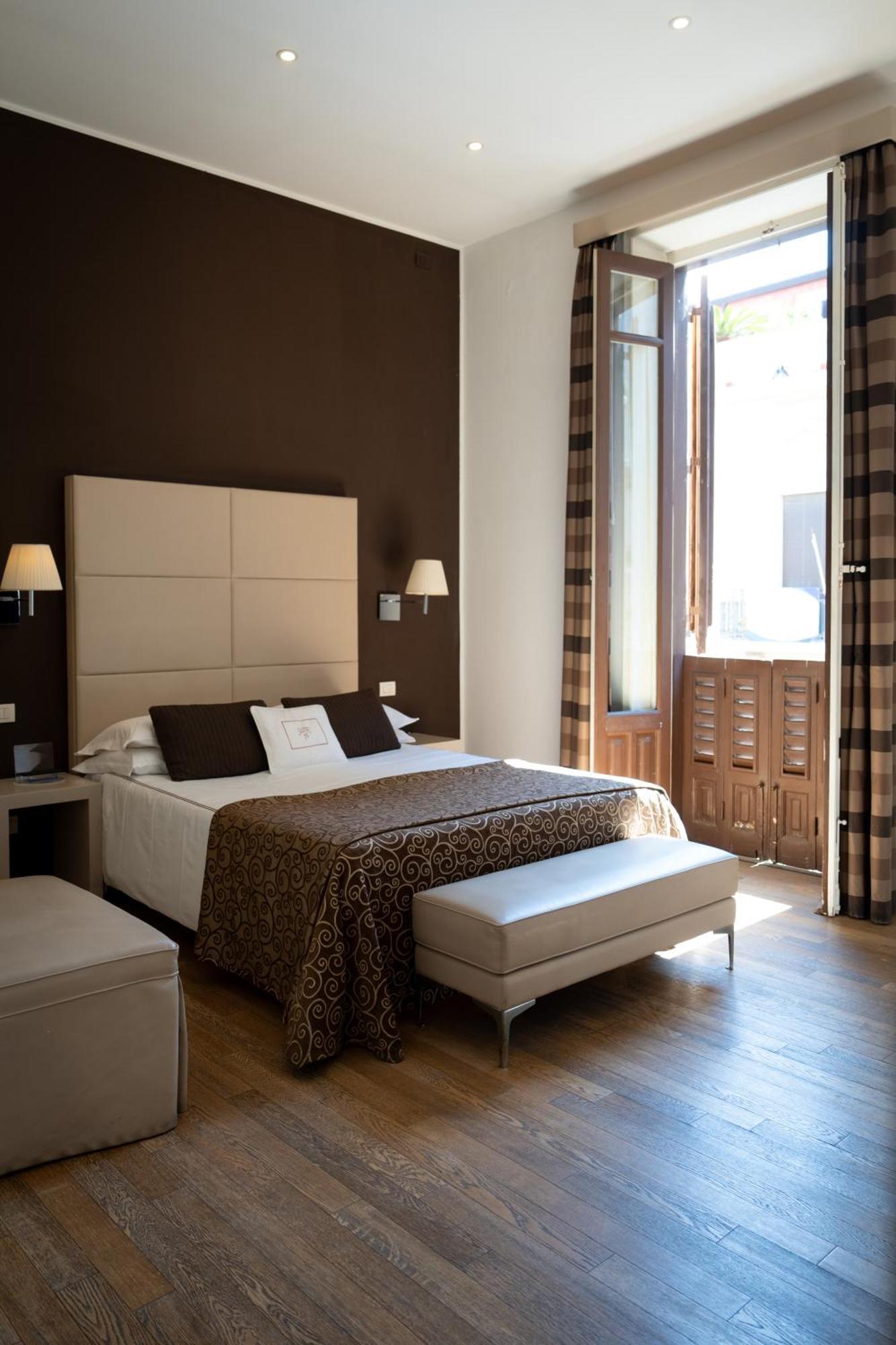 Suite 70 Luxury Collection Реджо ди Калабрия Екстериор снимка