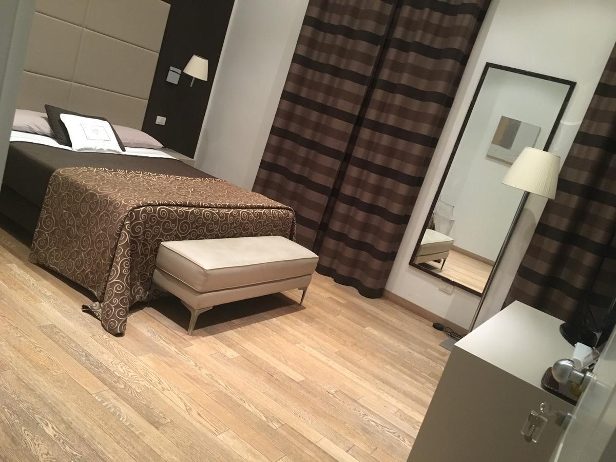 Suite 70 Luxury Collection Реджо ди Калабрия Екстериор снимка