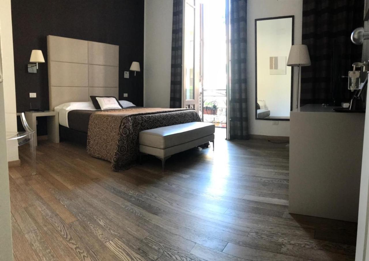 Suite 70 Luxury Collection Реджо ди Калабрия Екстериор снимка